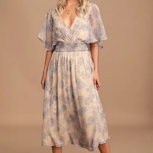 Lulu’s Subtle Romance Beige Floral Print Ruffled Midi Dress in size XL